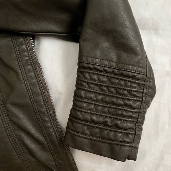 Made by Johnny Brown Jacket - Picture 10 of 12